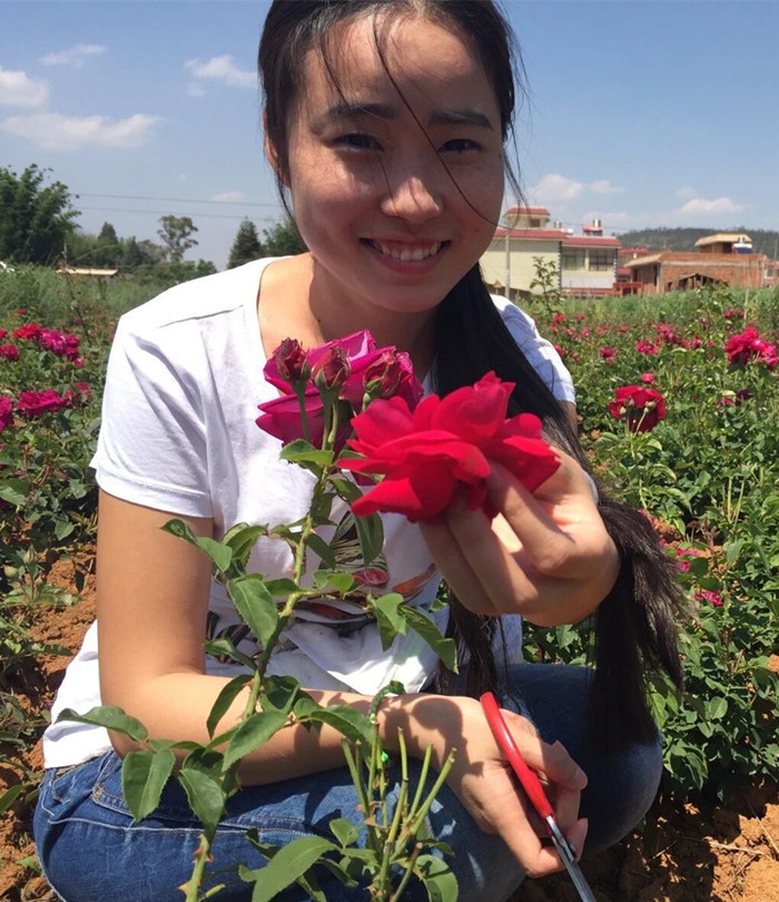 Anna Chen-Tour Operator of YChinaTours in Kunming Yunnan