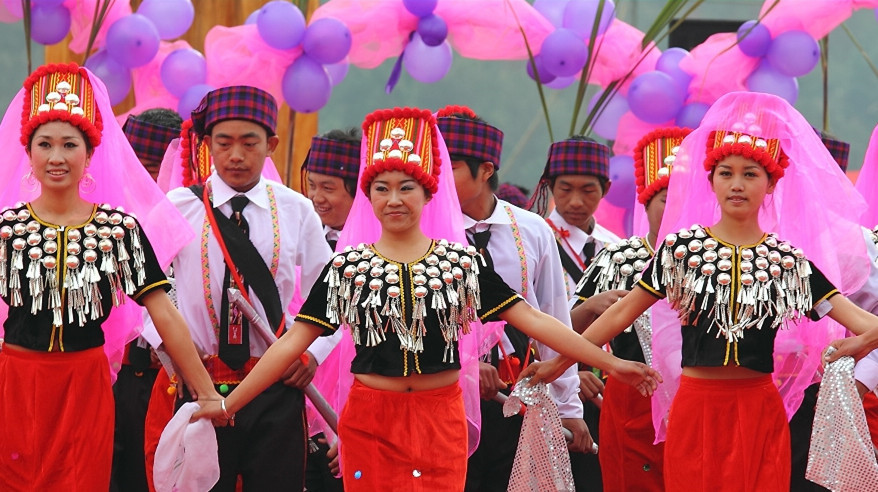 4 Days Yunnan Jingpo Ethnic Minority’s Munao Zongge Festival Tour